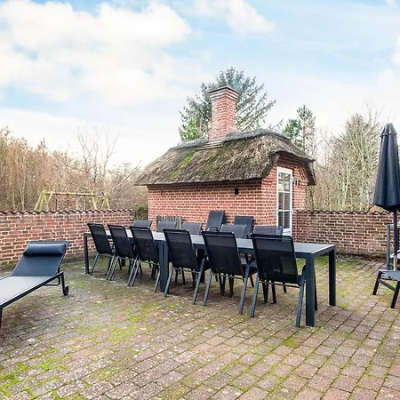 Xciii Holiday home