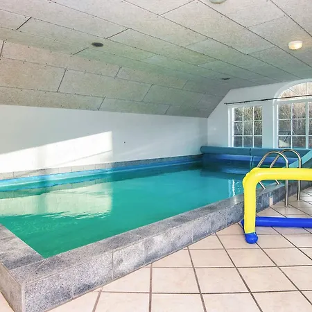 Xciii Holiday home